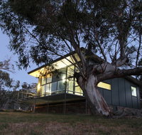Ecocrackenback 12 - Sustainable chalet close to the slopes - Newcastle Accommodation