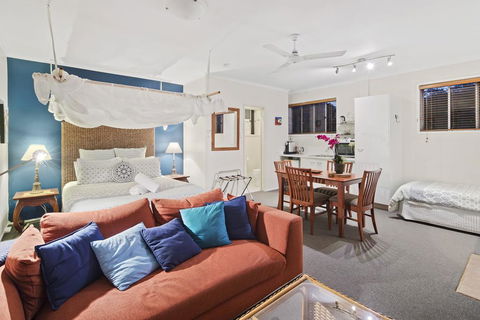 Eden Lodge - Newcastle Accommodation 2