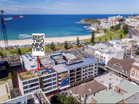EIGHT TWO NINE TWO IV: BONDI BEACH - Newcastle Accommodation 0