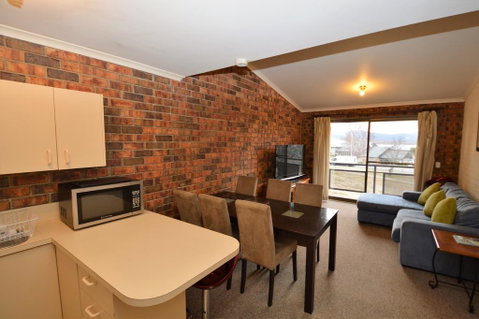 Ellswood 6 - Newcastle Accommodation 1