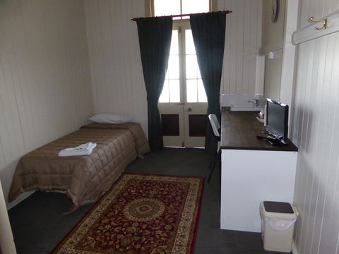 Exchange Hotel Toogoolawah - Newcastle Accommodation 0