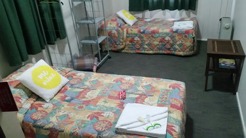 Exchange Hotel Toogoolawah - Newcastle Accommodation 3