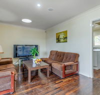 Exclusive Handy Holiday House - New Castle Tourism