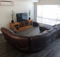 Falcon Bay 4x4 Townhouse - New Castle Tourism