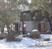 Faraya Chalet - Newcastle Accommodation