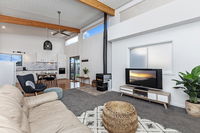 Book Illowa Accommodation Vacations Newcastle Accommodation Newcastle Accommodation