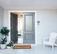 Figtree Cottage - Newcastle Accommodation