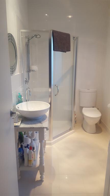 Flat In Heart Of Griffith - Newcastle Accommodation 2