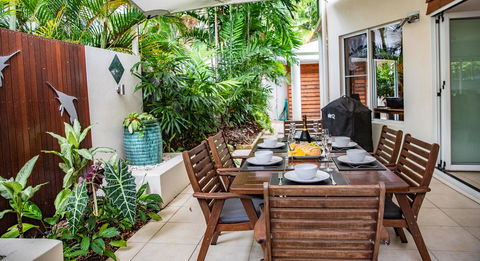 Four Mile Beach Retreat - New Castle Tourism 3
