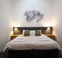 Four Mile Hut - Newcastle Accommodation