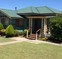 FROGGIES HOLIDAY HOUSE - New Castle Tourism