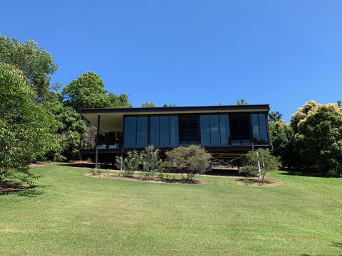Glass On Glasshouse - Newcastle Accommodation 3