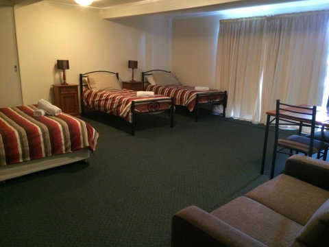 Glengarry 1 - Newcastle Accommodation 1