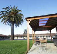 Golden Palms Motel - Newcastle Accommodation