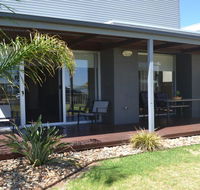 Grange Water View Yarrawonga - New Castle Tourism