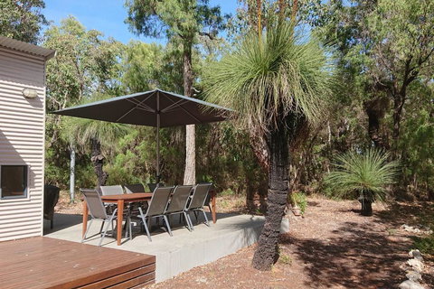 Hamelin Bay Seaclusion - Newcastle Accommodation 2