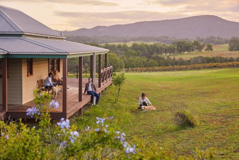 Hanging Tree Wines - Newcastle Accommodation 2