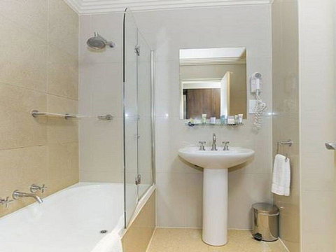 Harbourside Views - Kiama - Newcastle Accommodation 1