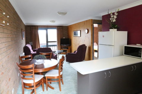 Haus Tirol 4 - Newcastle Accommodation 2