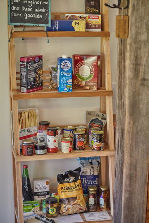 Herons Rise Vineyard Accommodation - Newcastle Accommodation 3