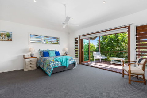 Hidden Escape On Casuarina Beech - Newcastle Accommodation 3