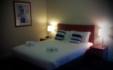 Highlands Hotel - New Castle Tourism 3