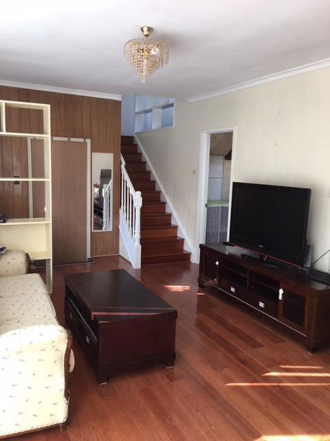 Holiday Home Close To Train Station - New Castle Tourism 3