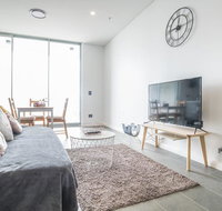 Home with Perfect location Close to TrainCBD - Newcastle Accommodation