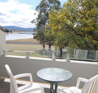 Horizons 115 - Lake Jindabyne Waterfront - Newcastle Accommodation