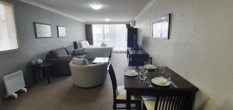 Horizons 201 - Lake Jindabyne Waterfront - Newcastle Accommodation 1