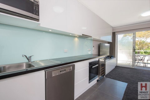 Horizons 518- Modern Apartment On The Lake Jindabyne Foreshore - Newcastle Accommodation 2