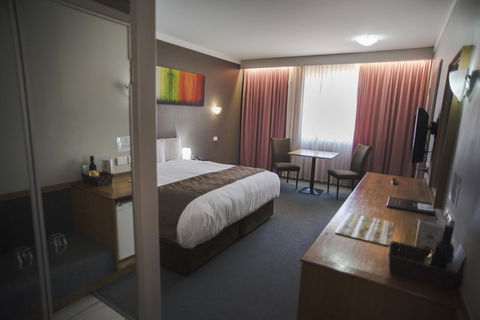 Hospitality Kalgoorlie, SureStay By Best Western - Newcastle Accommodation 2