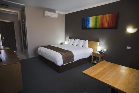 Hospitality Kalgoorlie, SureStay By Best Western - Newcastle Accommodation 1