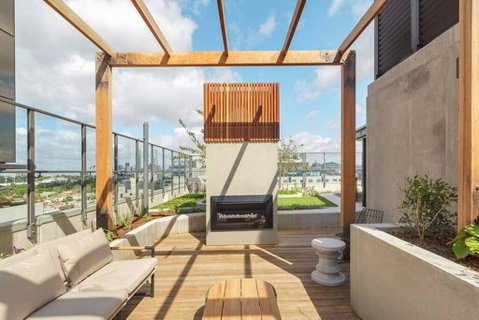 JUDD Your Stylish Richmond Abode Awaits You - Newcastle Accommodation 0