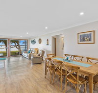 Kalimna Lakeside Living - Newcastle Accommodation
