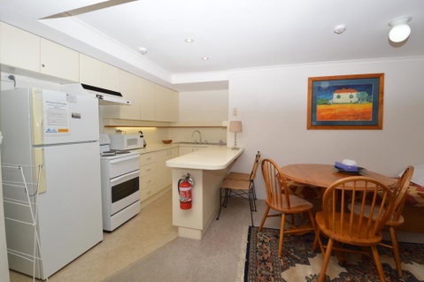 Karoonda 2 - Newcastle Accommodation 3