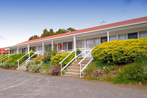Kermandie Lodge - New Castle Tourism 0