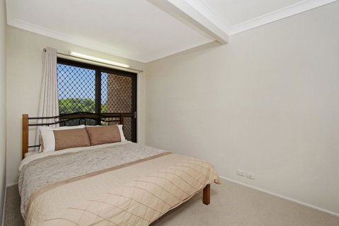 KINGSCLIFF HOLIDAY HOME ON THE HILL - SYD'S VIEW - Newcastle Accommodation 0