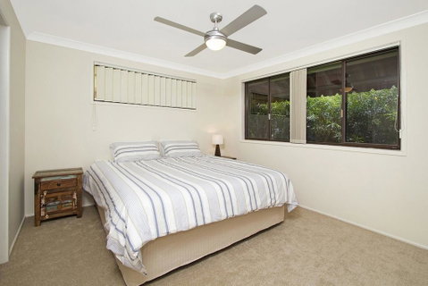 KINGSCLIFF HOLIDAY HOME ON THE HILL - SYD'S VIEW - Newcastle Accommodation 1