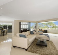KINGSCLIFF OCEAN VIEW TERRACE BY THE FIGTREE 5 - Newcastle Accommodation