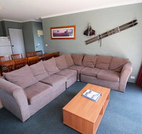 Kirwan Apartment 18 - Large Jindabyne Apartment - Newcastle Accommodation