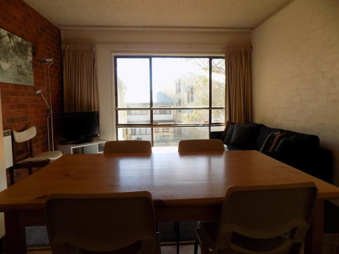 Kirwan Apartments 27 - Newcastle Accommodation 0