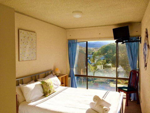 Kirwan Apartments 48 - Newcastle Accommodation 0