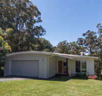 Kookaburras  Smiths - New Castle Tourism