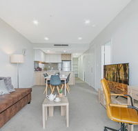 KOZYGURU PARRAMATTA CBD LUXURY 2 BED APT  FREE PARKING NPA011 - New Castle Tourism
