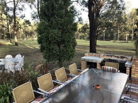 Krinklewood Cottage & Train Carriages - Newcastle Accommodation 2