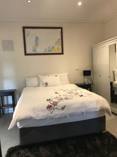 KUARLU@ONSLOW ACCOMMODATION - New Castle Tourism 0