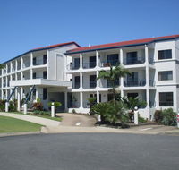 L'Amor Holiday Apartments - Newcastle Accommodation