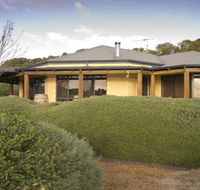 La Collina - Newcastle Accommodation