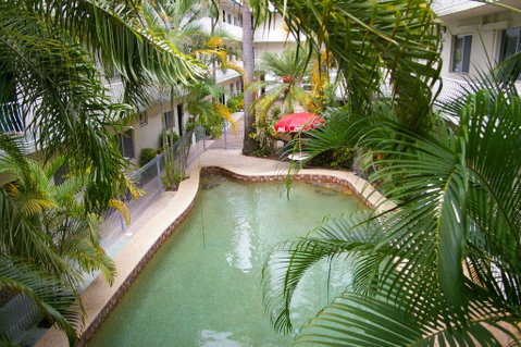 Lake Central Cairns - Newcastle Accommodation 1
